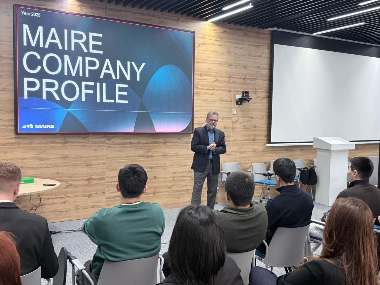 Қазақстандық студенттер итальяндық компанияның халықаралық жобасына қатысуда