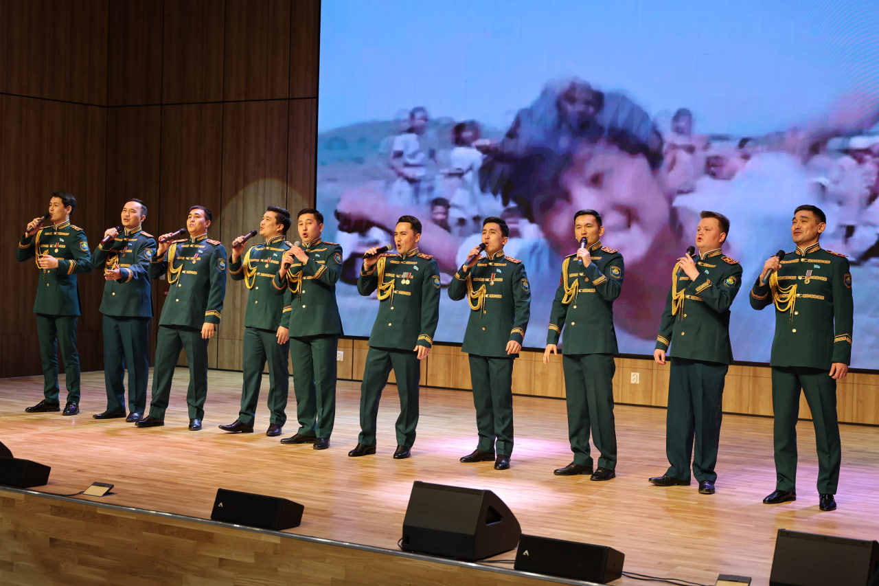 Ұлттық ұлан өкілдері мектеп оқушыларымен патриоттық кездесу өткізді