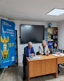 Красная Поляна ауылдық окгругіне қарасты Пикет ауылында аудандық коалиция өкілдері Жаңа конституция жобасын түсіндіру бойынша кездесу өткізді