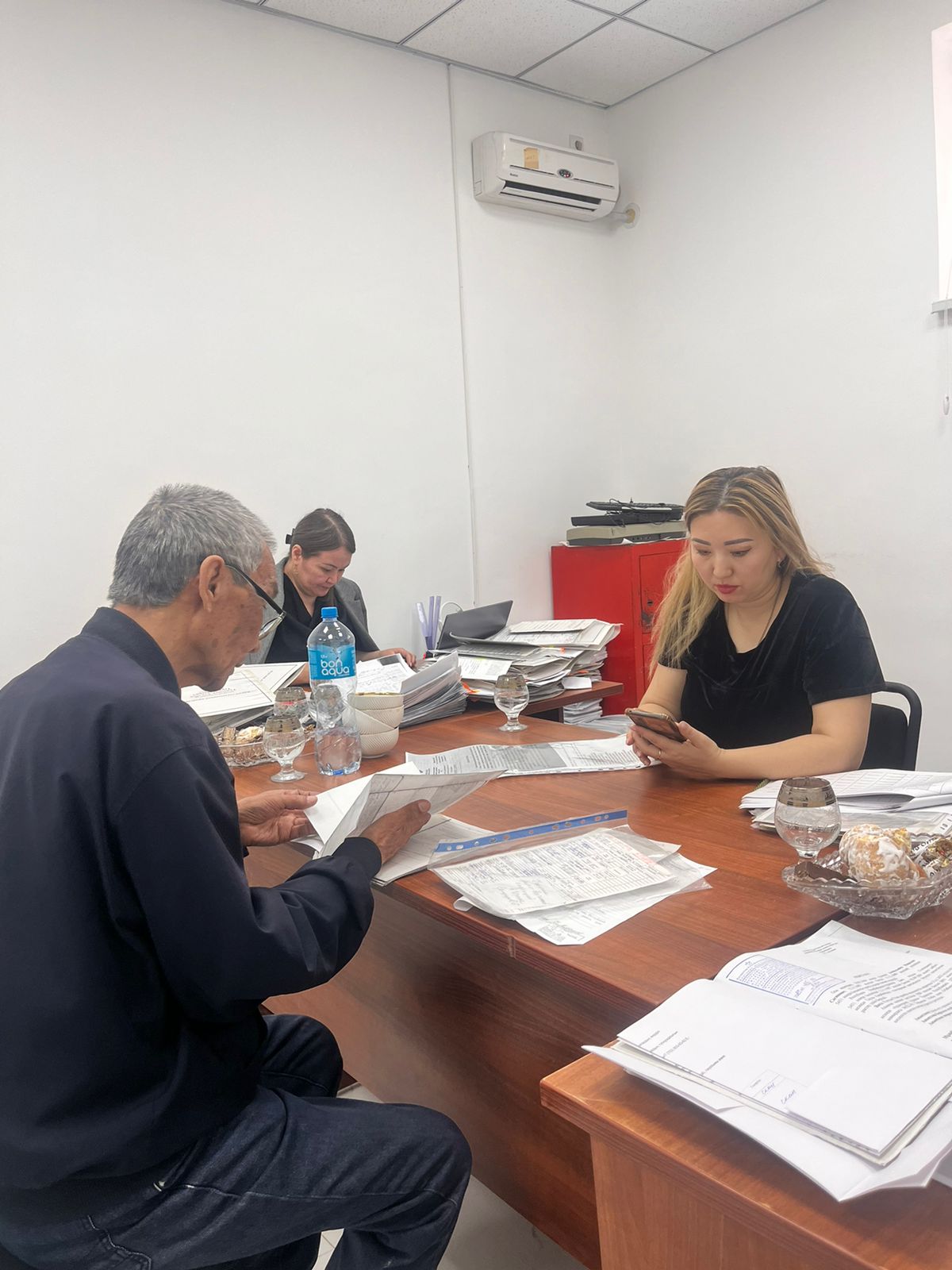 Басқа мемлекеттің аумағында болған ұрыс-қыймылдары ардагерлерінің іс құжаттарын тексеру ісі бойынша отырыс