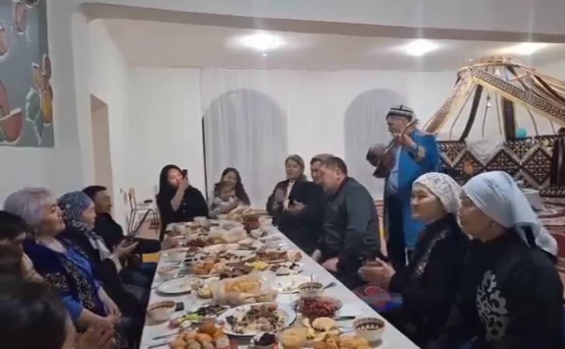 «Ауызашар – шүкіршілік дастарханы» мәдени кеші өтті.