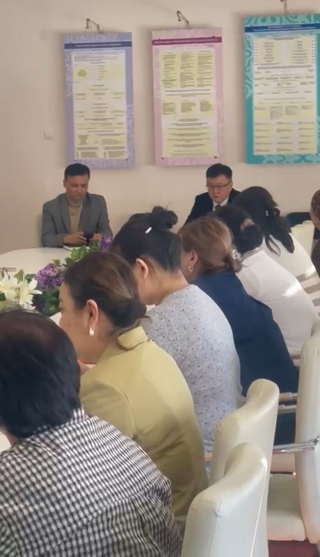 Жұмыс берушілер және кәсіподақ мүшелерімен өткен  мәжіліс.