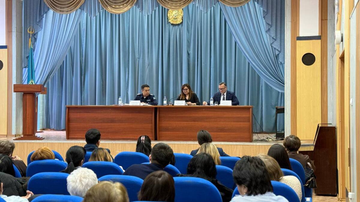 ШҚО ПД-да кәмелетке толмағандармен жұмыс істеуді жетілдіру мәселелері талқыланды