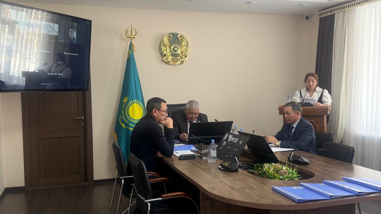 Бүгін, 2026 жылғы 13 наурызда онлайн трансляция режимінде Қостанай аудандық мәслихатының кезектен тыс сессиясы өтті