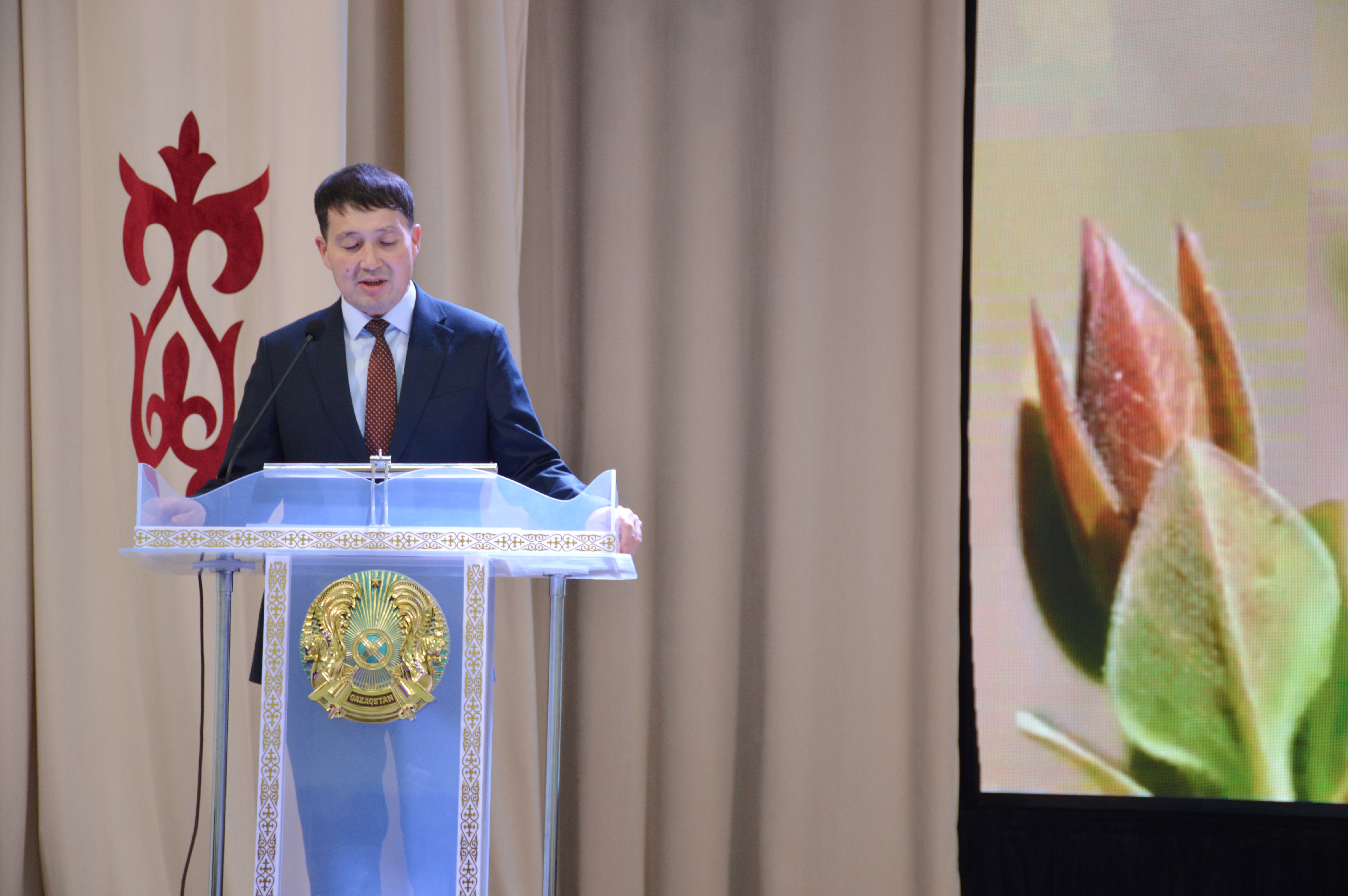 Халықаралық әйелдер күніне арналған салтанатты іс-шара