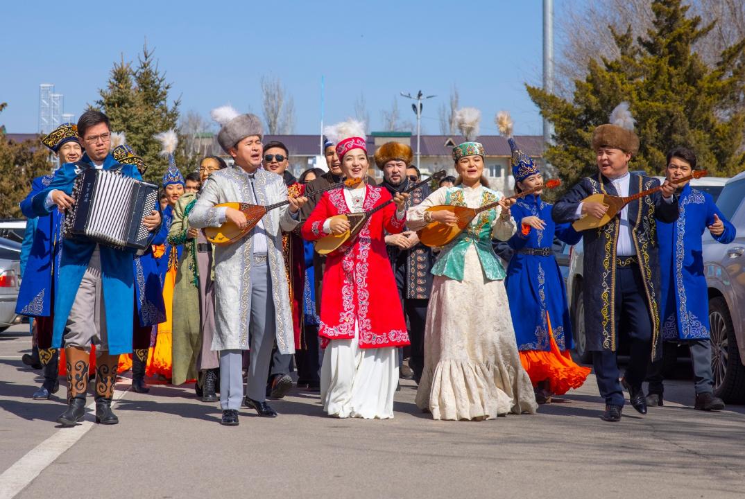 Қонаев қаласында Көрісу күні кеңінен атап өтілді
