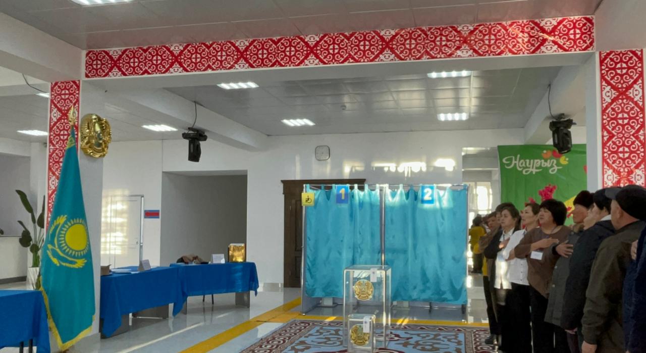 №64 сайлау учаскесі Референдум.