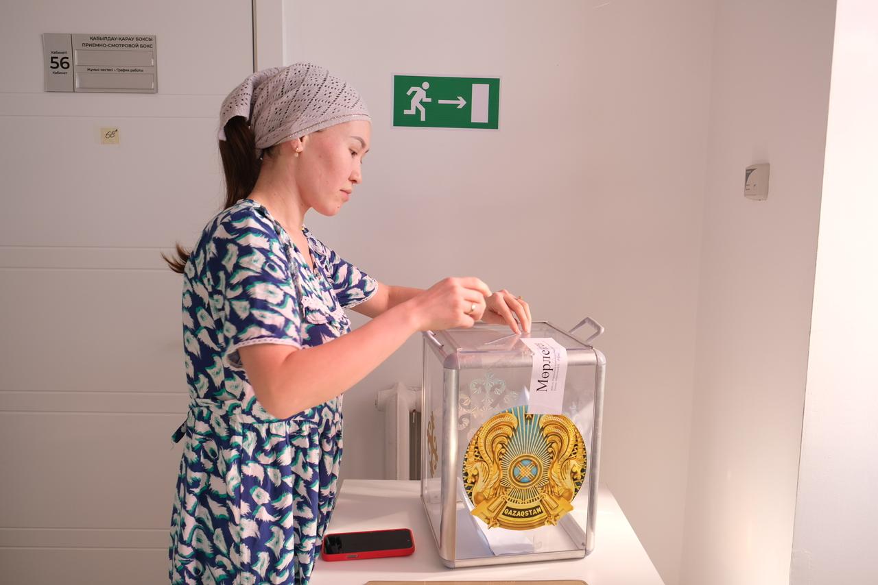 Жылжымалы дауыс беру жәшігі жұмыс істеуде