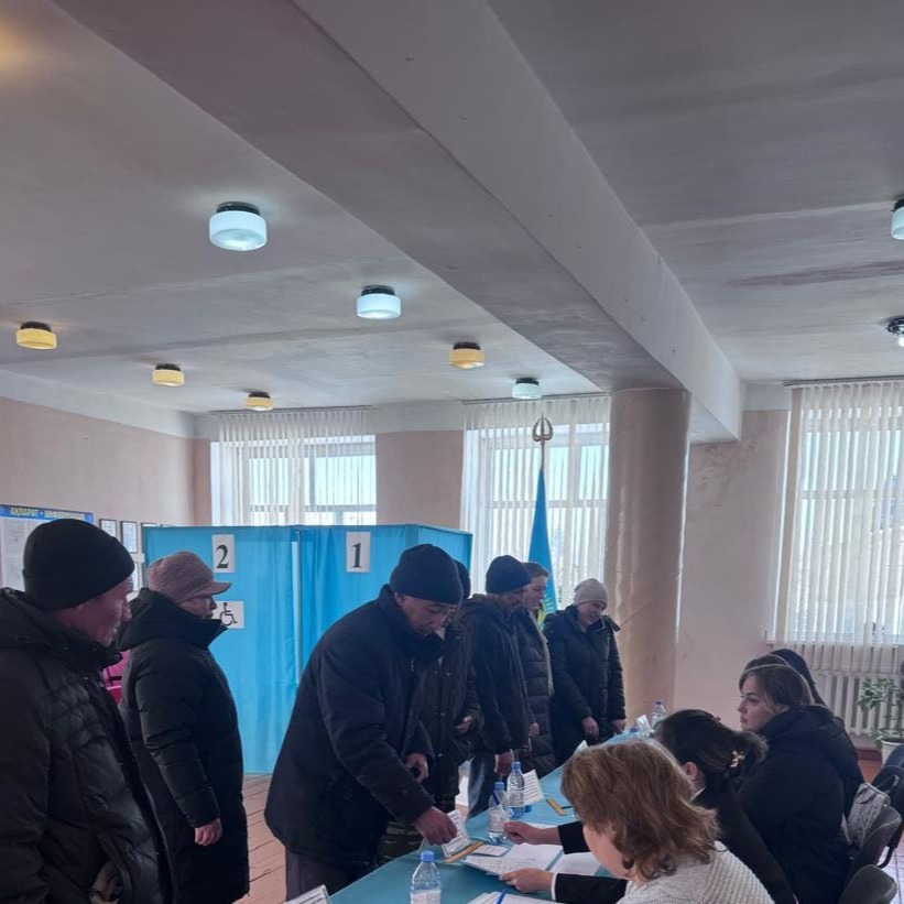 Жители трех сел района Алтай продемонстрировали высокую гражданскую активность — на участках референдума была зафиксирована 100-процентная явка