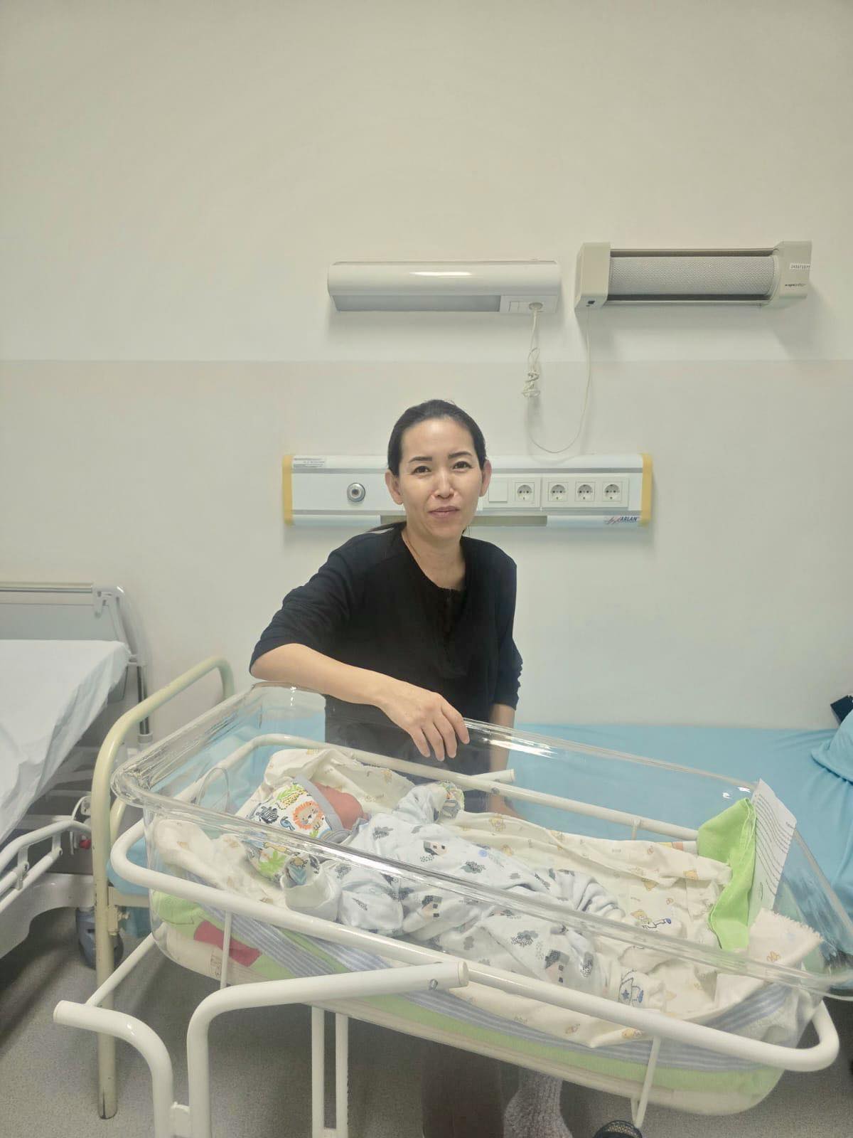 ТҮРКІСТАН ҚАЛАСЫНДА РЕФЕРЕНДУМ КҮНІ 16 СӘБИ ДҮНИЕГЕ КЕЛДІ