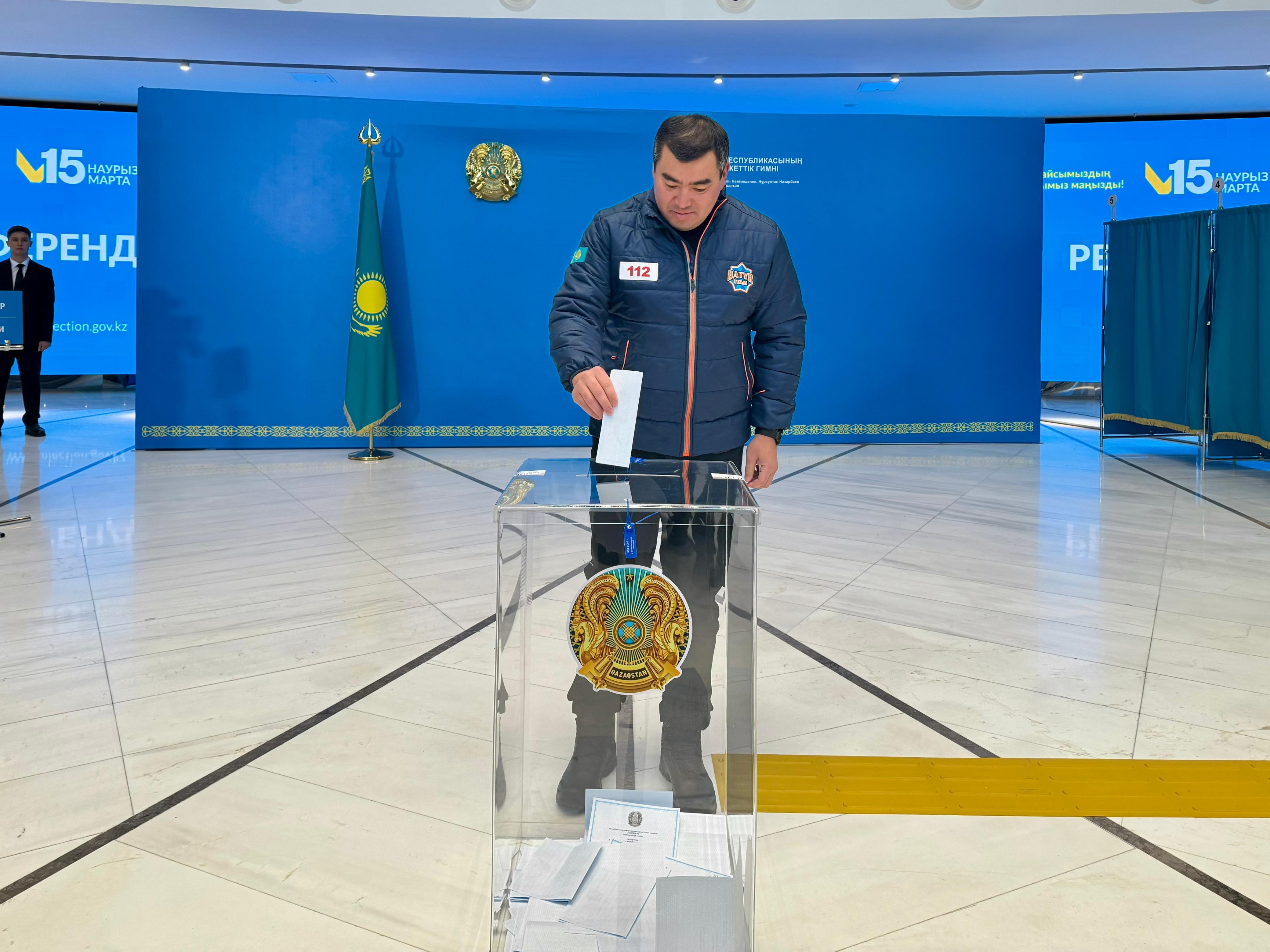 Чингис Аринов проголосовал на республиканском референдуме