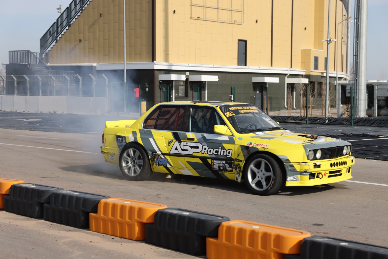 Қонаевта дрифт-шоу чемпиондары дауыс берді