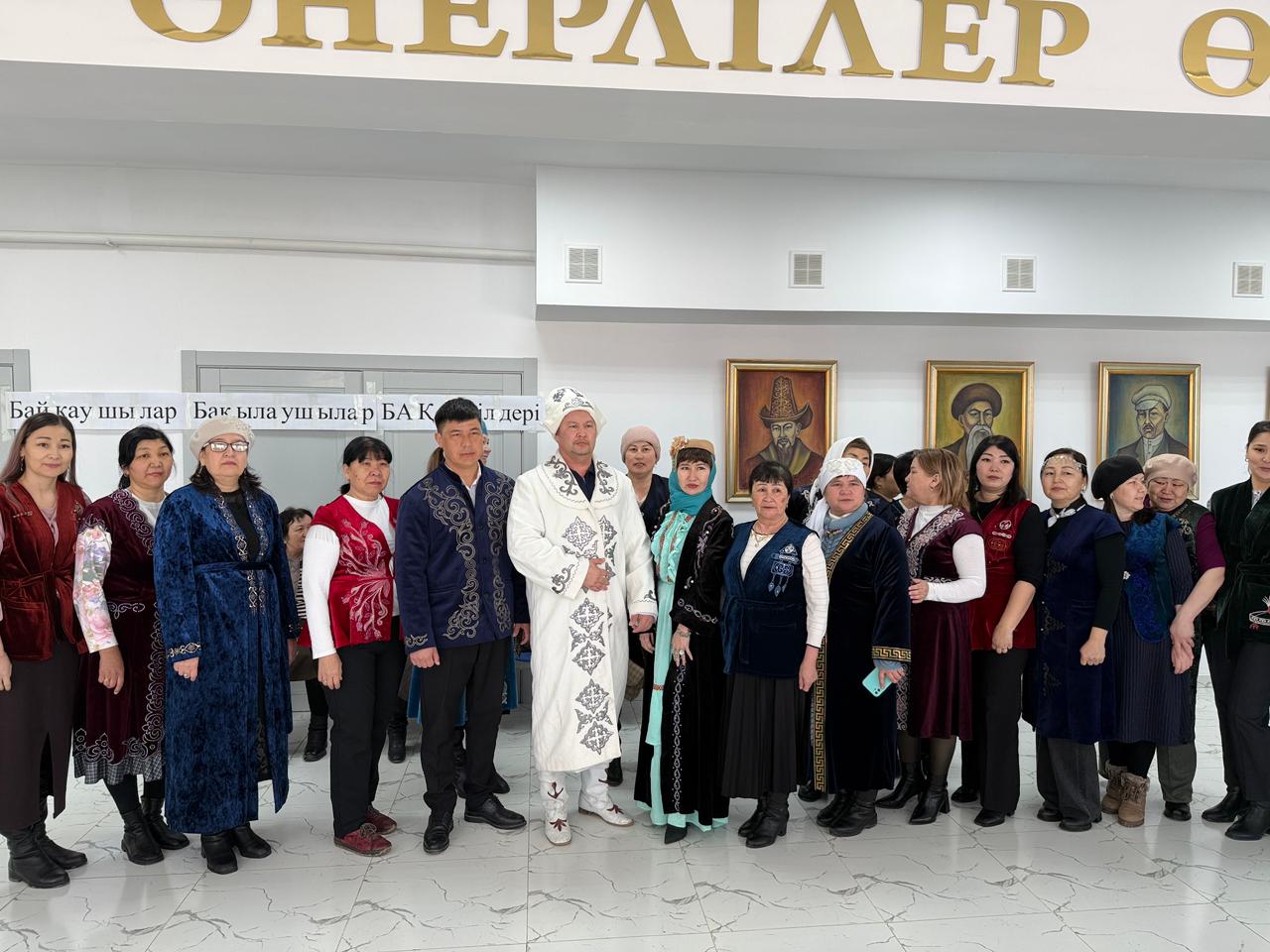 ЖӘҢГІР ХАН ДА ӨЗ ТАҢДАУЫН ЖАСАДЫ