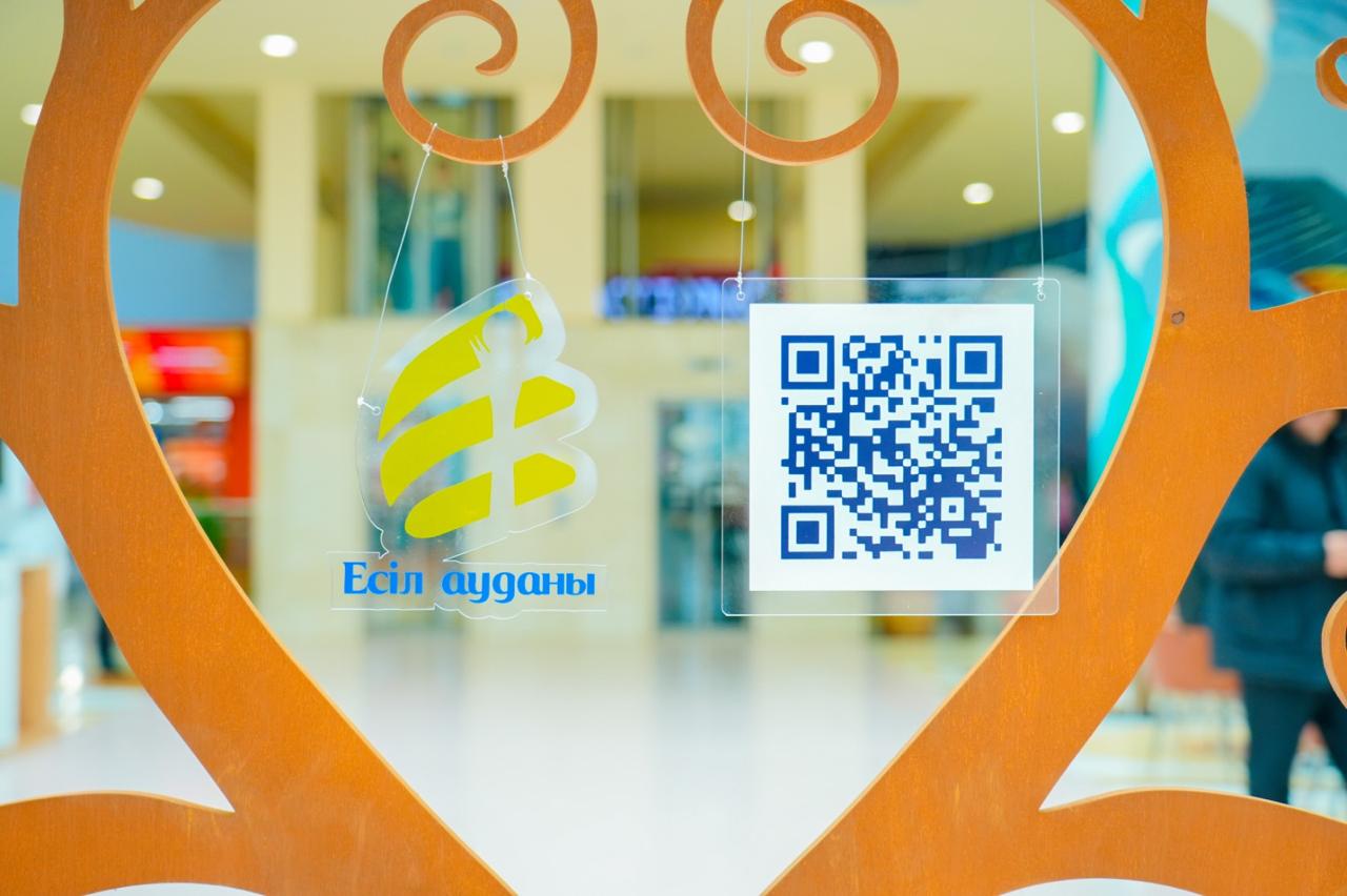 «Армандар әлемі»: в Астане установили «Дерево желаний»