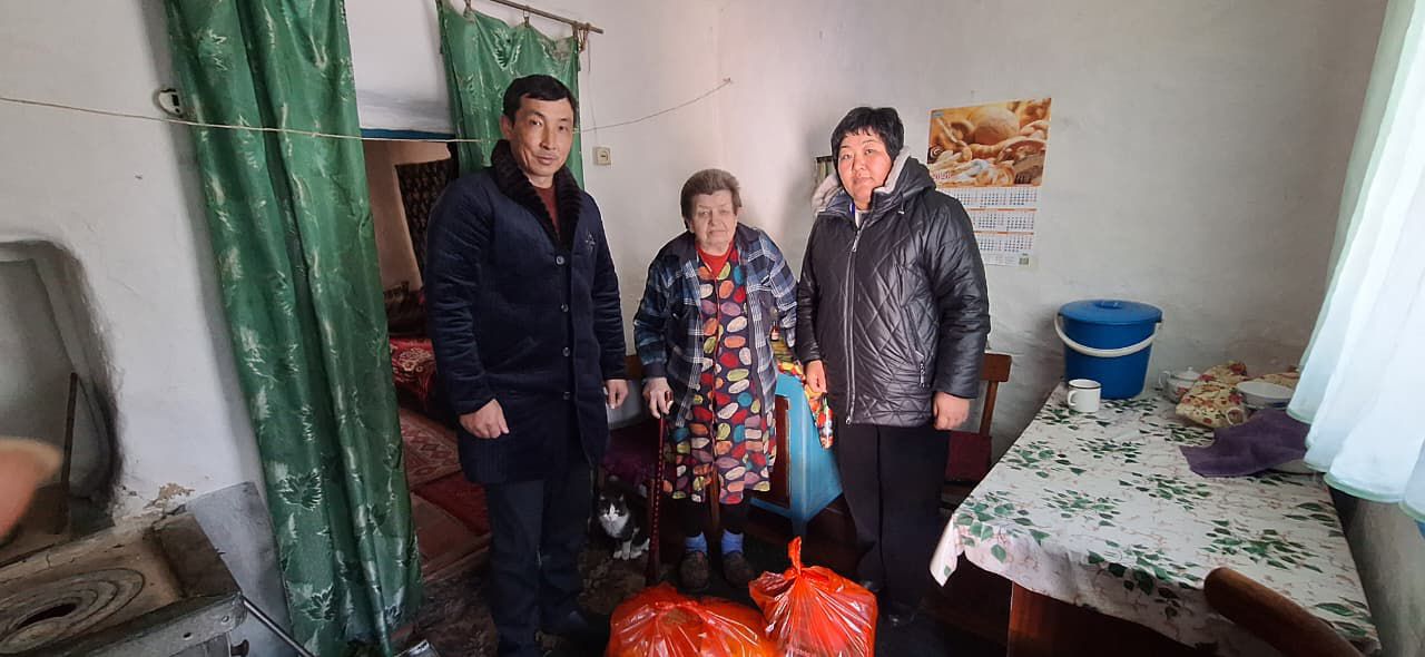 Қайырымдылық күніне орай игі шара өтті.