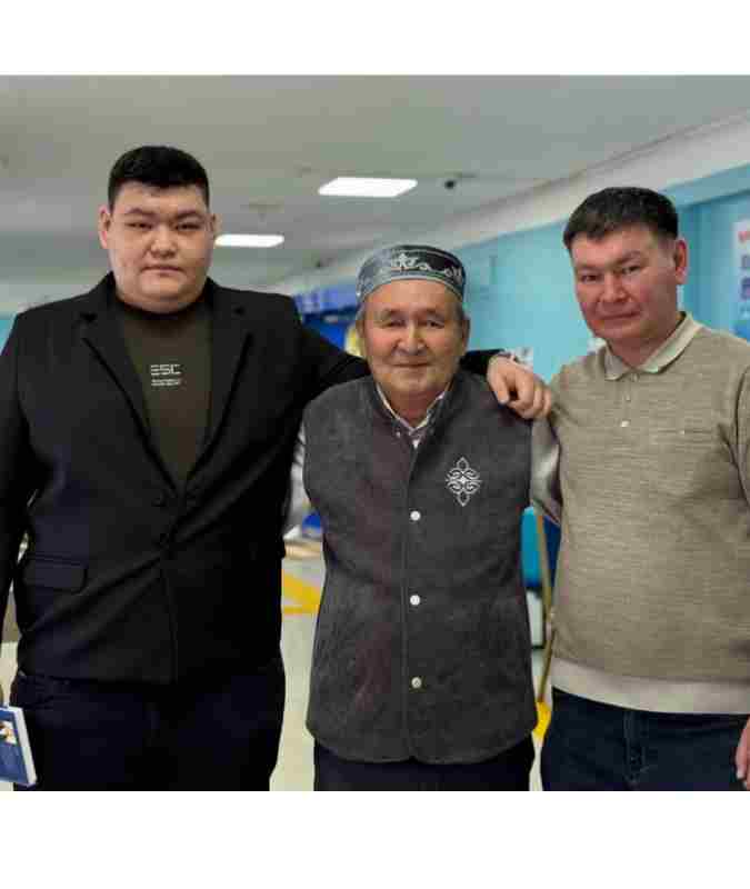 Бір отбасы-үш ұрпақ референдумға бірге келді