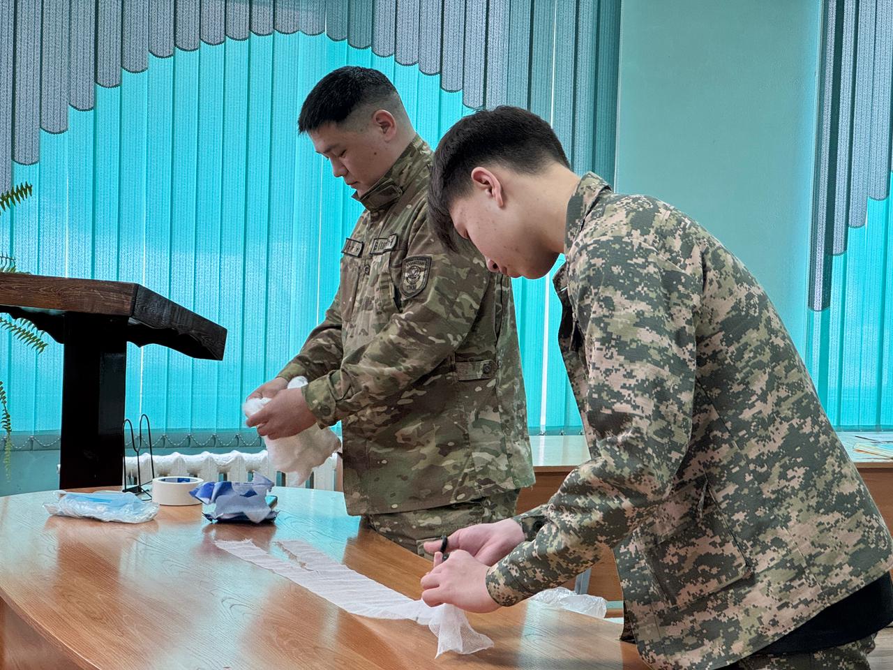 Колледж студенттері төтенше жағдай кезіндегі іс-қимылдар бойынша жаттығу өткізді