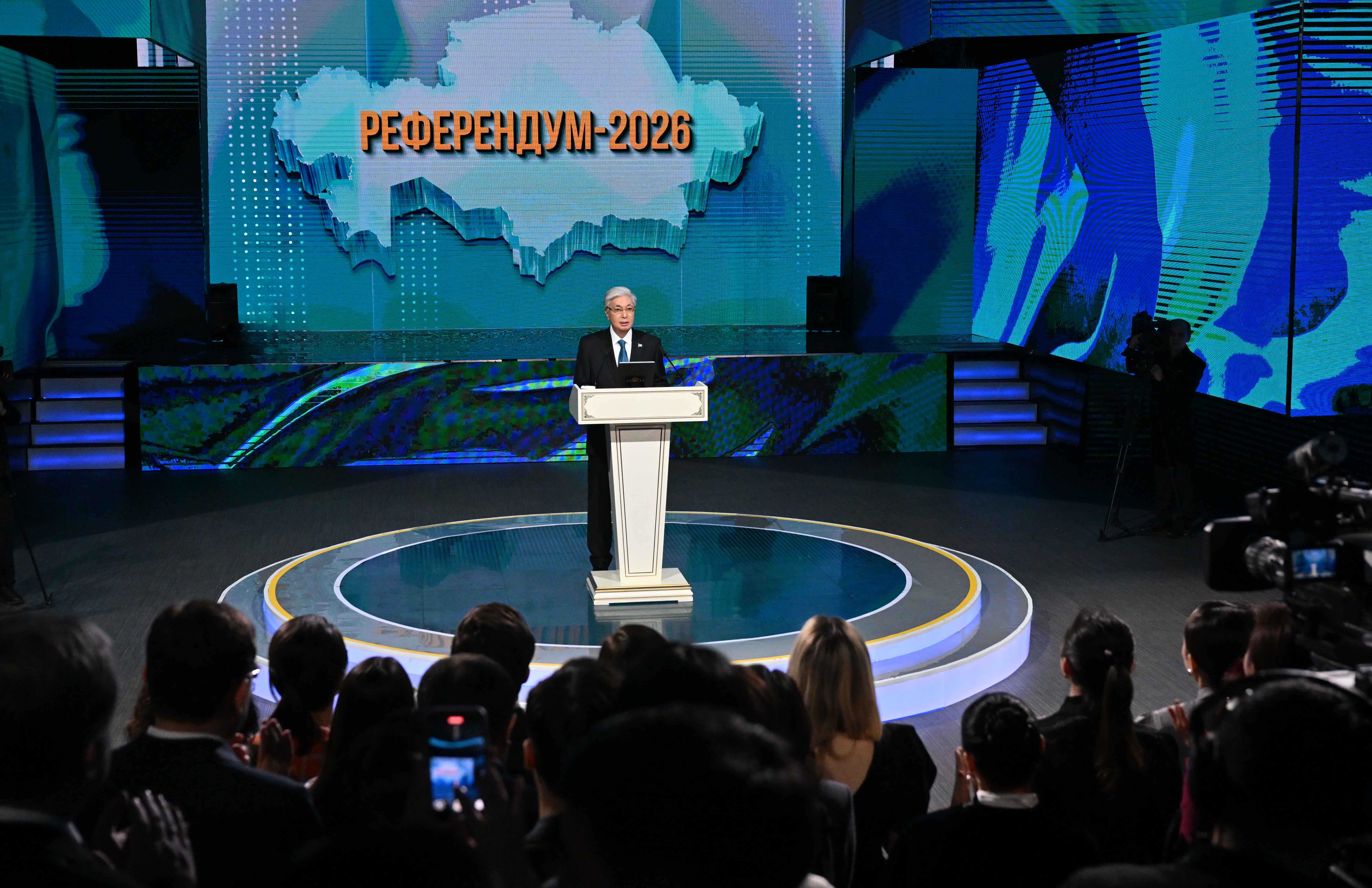 Президент Республики Казахстан Касым-Жомарт Токаев поздравил граждан с принятием новой Конституции