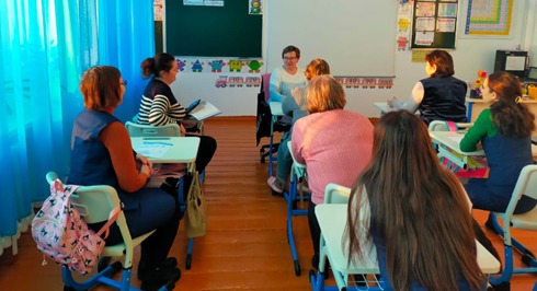 Діни экстремизмнің алдын алу аясында ата-аналар қауымдастығымен «Интернет-ресурстардың қауіптілігі» тақырыбында ақпараттық-түсіндіру жұмыстары жүргізілді