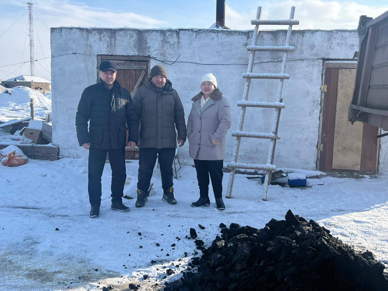 Тарбағатай ауданында кәсіпкерлер мұқтаж отбасыларға көмек көрсетті