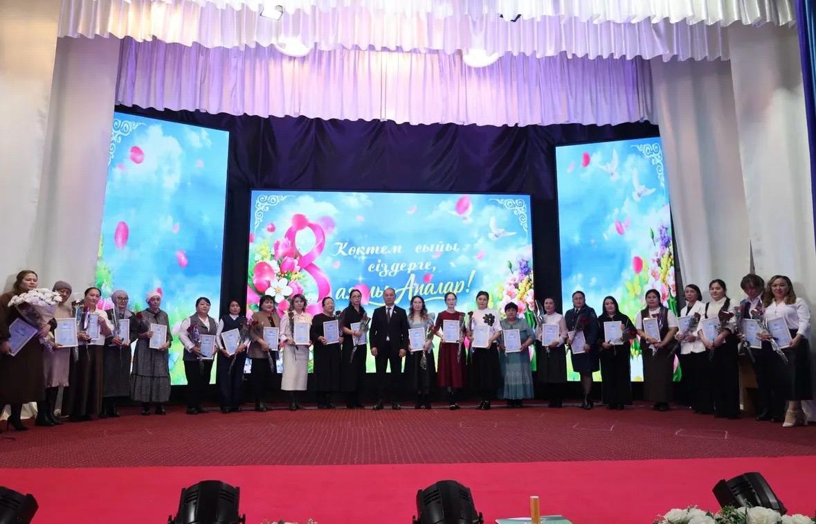 Алғыс хаттармен марапатталды!