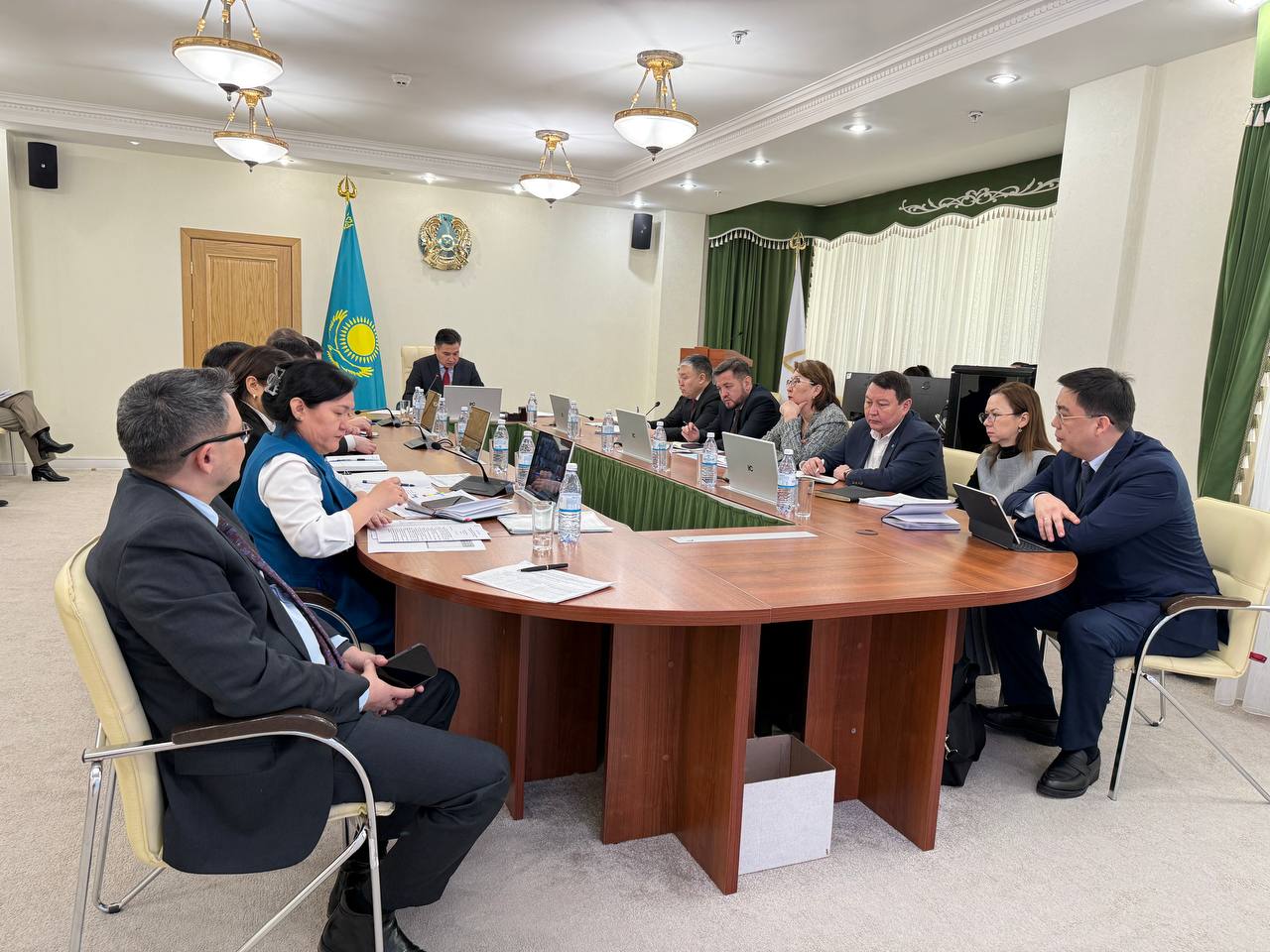 В Минтруда обсудили вопросы цифрового контроля социальных услуг и защиты прав работников во вредных условиях труда