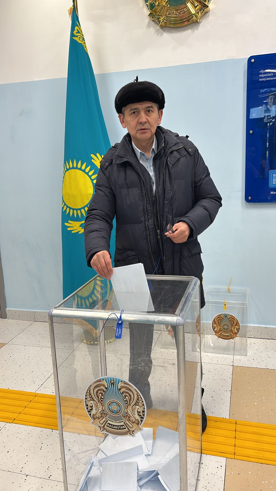 Сотрудники департамента активно приняли участие в референдуме, проявив свою гражданскую позицию