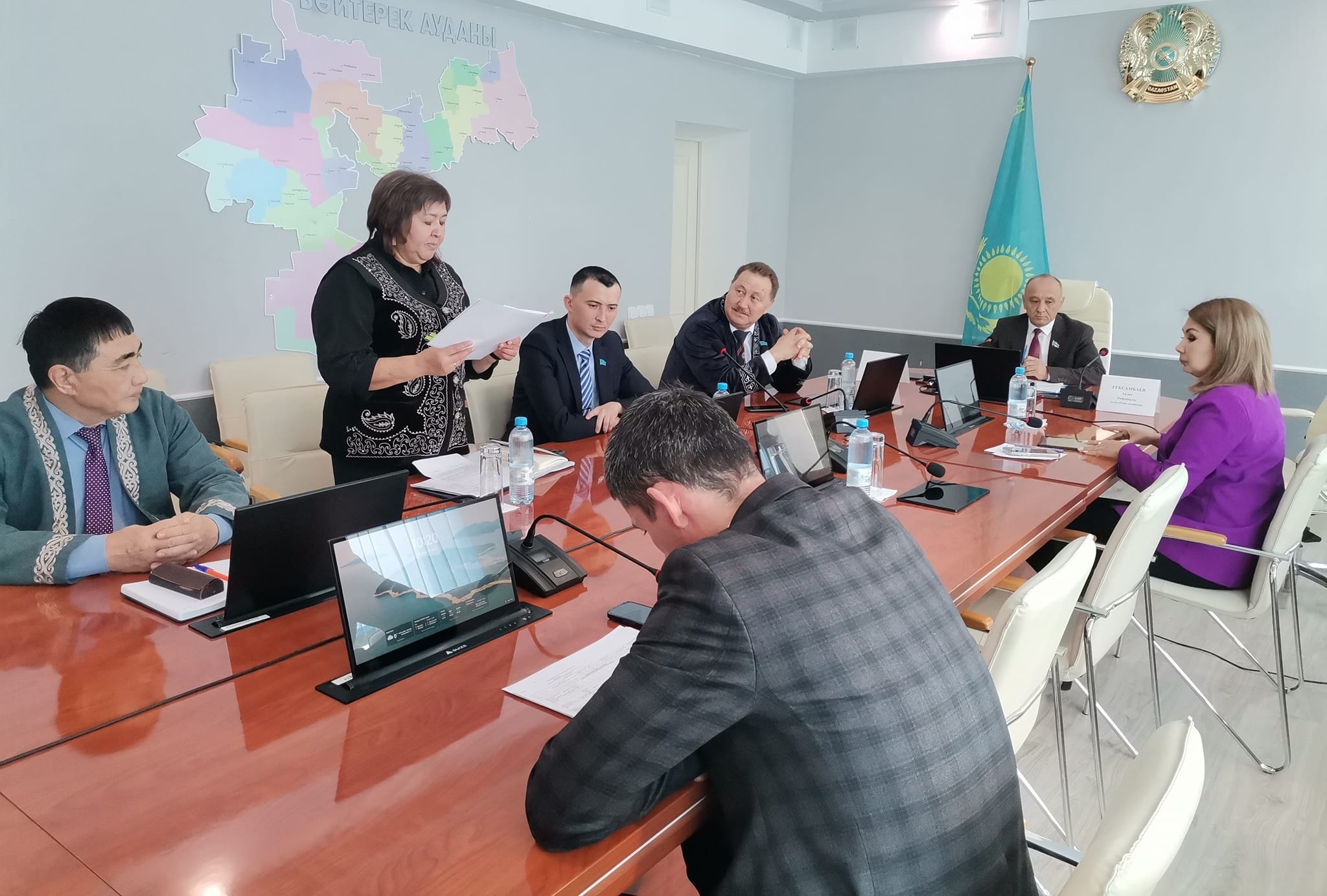 Аудандық мәслихаттың тұрақты комиссиясының бірлескен отырысы