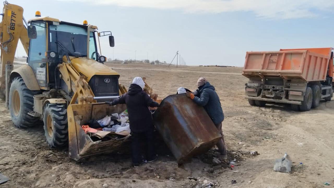 Қарақия ауданындағы Мұнайшы ауылында тазалық жұмыстары қарқынды жүргізілуде