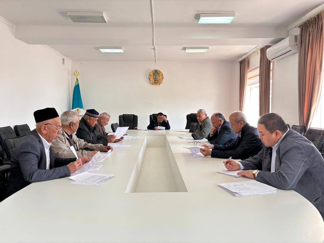 МАҚТААРАЛ АУДАНДЫҚ ҚОҒАМДЫҚ КЕҢЕСІНІҢ КЕЗЕКТІ ОТЫРЫСЫ ӨТТІ