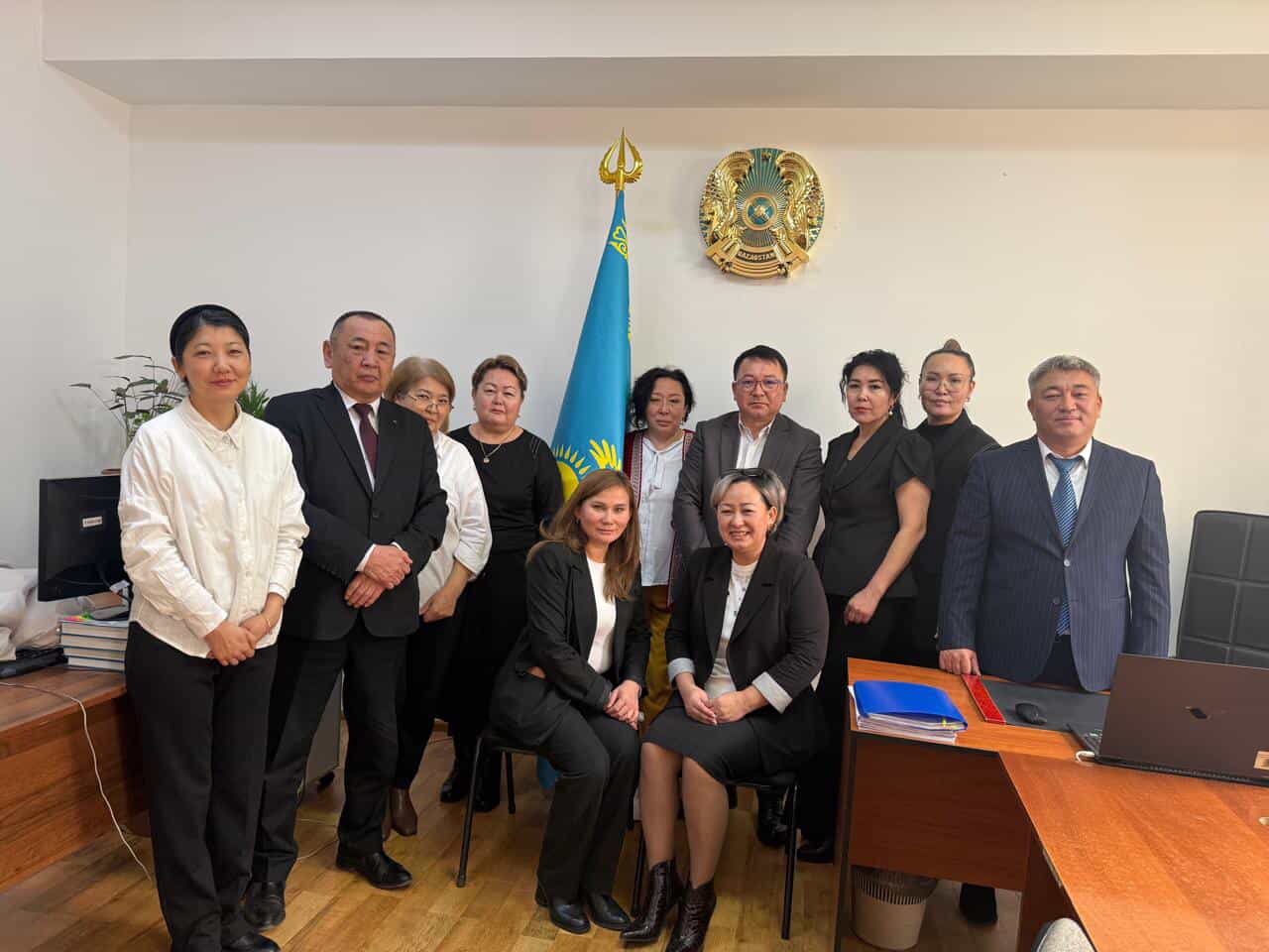 Жамбыл облысы Әділет департаментінің коммерциялық емес ұйымдарды тіркеу және тіркеу қызметі саласындағы бақылау бөлімінің бас маманы  «Азаматтарға арналған үкімет» МК КЕ АҚ-ның Жамбыл облысы бойынша филиалының барлық аудандық (қалалық) азаматтық хал актілерін тіркеу бөлімдерінің басшыларының қатысуымен семинар өткізді.