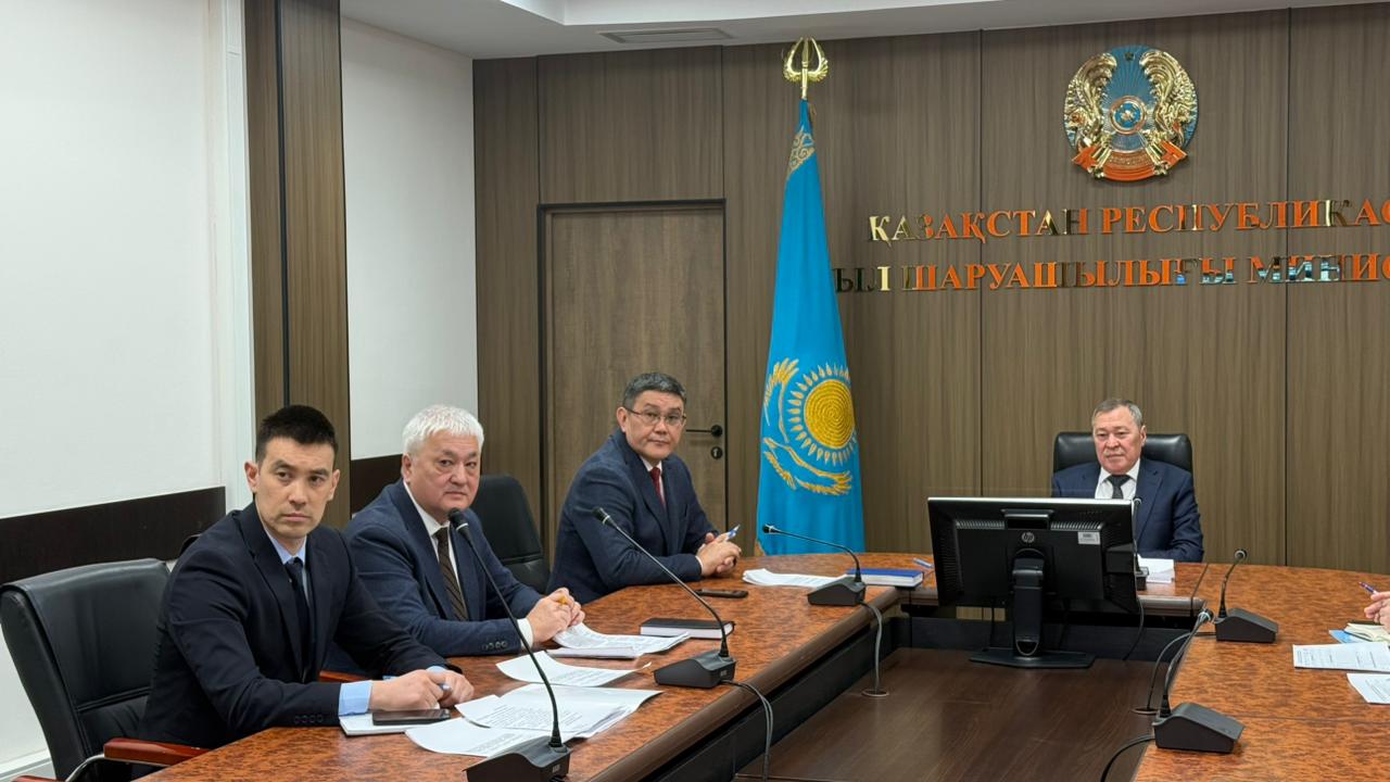 Қазақстан мен Ресей шегіртке зиянкестерімен күресу бойынша бірлескен іс-шаралар жоспарына қол қояды