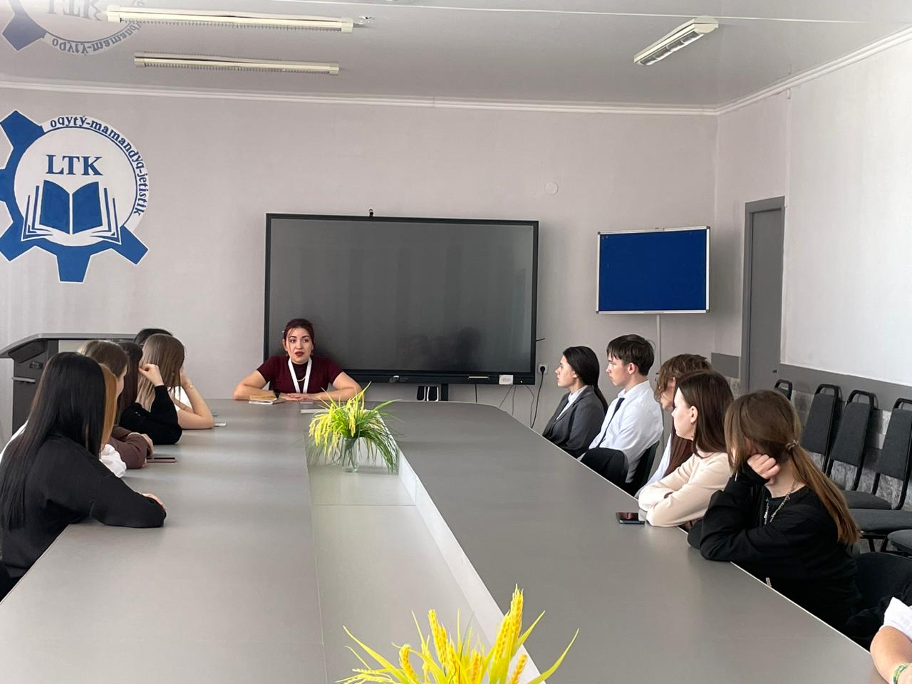 Ақпараттық-түсіндіру жұмыстары