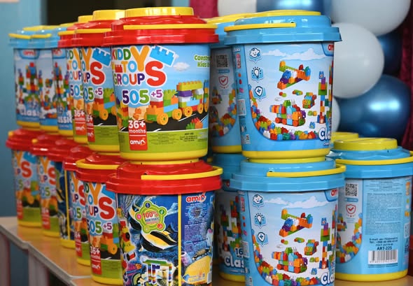 ТҮРКІСТАН: ЖЕТІСАЙДА ЕРЕКШЕ БАЛАЛАР ҚУАНЫШҚА БӨЛЕНДІ