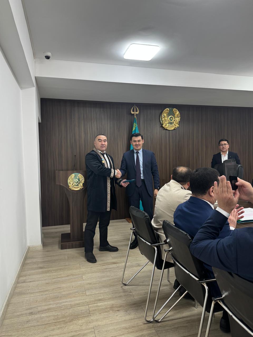 Жамбыл облысында жер қатынастары саласының қызметкерлері марапатталды