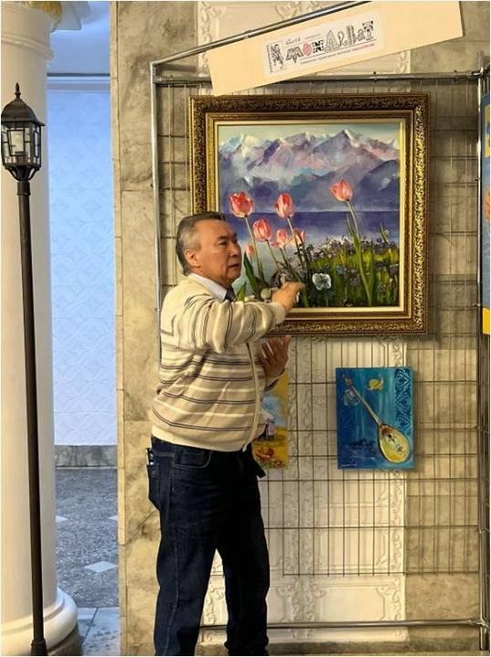 Сарань қаласының Мәдениет үйінде Кожухов К. суретшісінің «Мәдениет пен дәстүрлер күні» тақырыбындағы көрмесі өтті