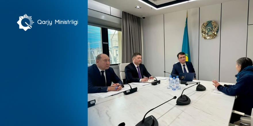 Қаржы министрлігі аппаратының басшысы Эрнар Ержанов азаматтарды қабылдады