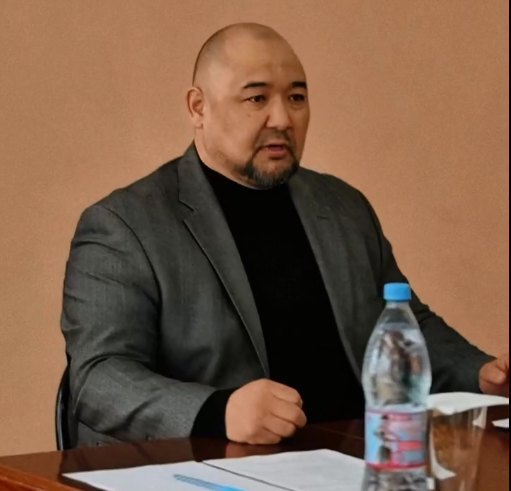 В Карасуском районе обсудили подготовку к предстоящим паводкам с жителями села Степное