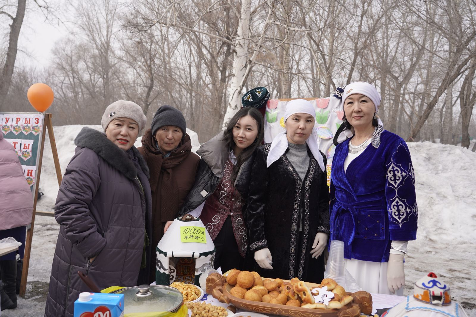 Киіз үй, театрландырылған қойылым және ұлттық ойындар: Өскемендегі мектептердің бірінде Наурыз тойланды