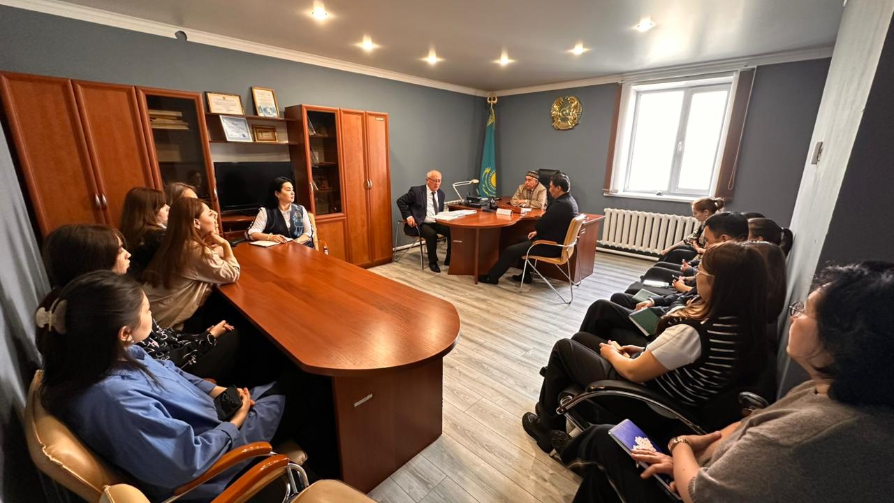 Департаментте Қазақстан Республикасы Мемлекеттік қызмет істері агенттігінің Абай облысы бойынша департаментінің қатысуымен мемлекеттік қызметшілерге арналған түсіндіру іс-шарасы өтті