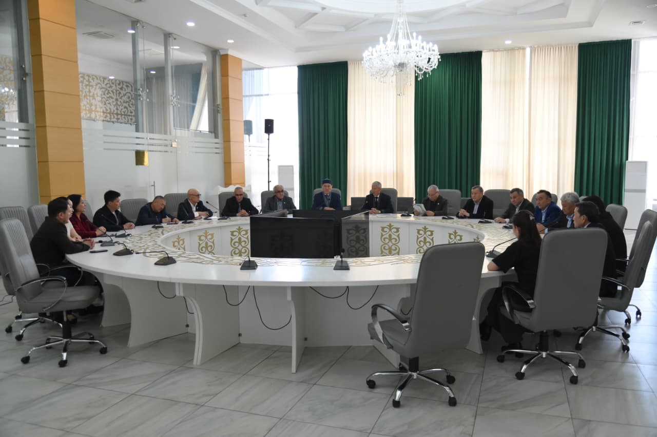 ҚОҒАМДЫҚ КЕҢЕС МҮШЕЛЕРІ РЕФЕРЕНДУМ НӘТИЖЕСІНЕ ҮН ҚОСТЫ