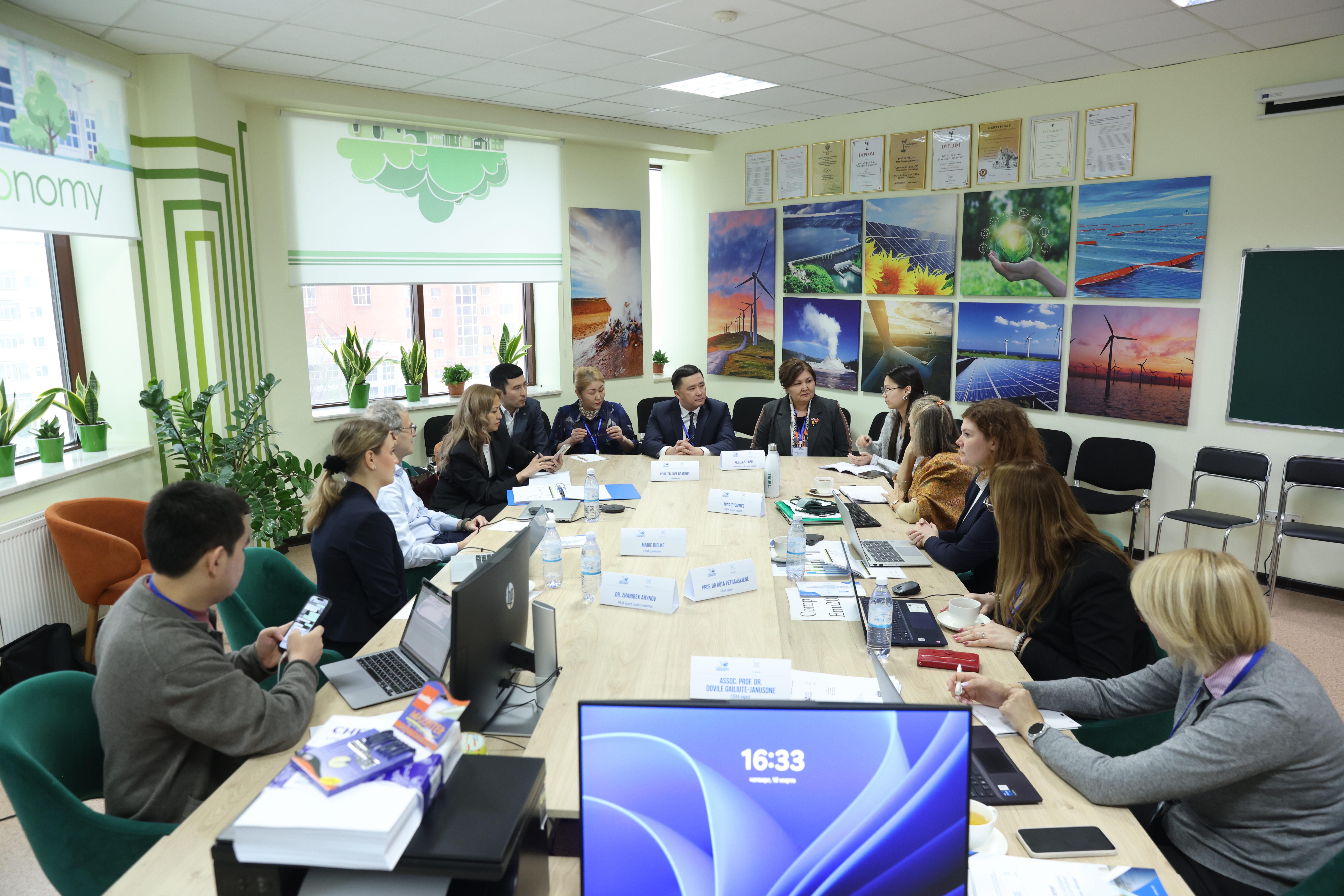 Астана қаласының Ішкі мемлекеттік аудит департаменті және ЕҰУ-дың ғылыми қызметкерлері FIBAA сарапшыларының кездесуіне қатысты