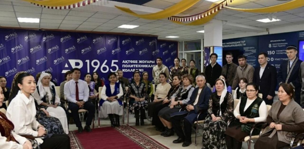 Білім беру ұйымдарында референдум қорытындылары талқыланды