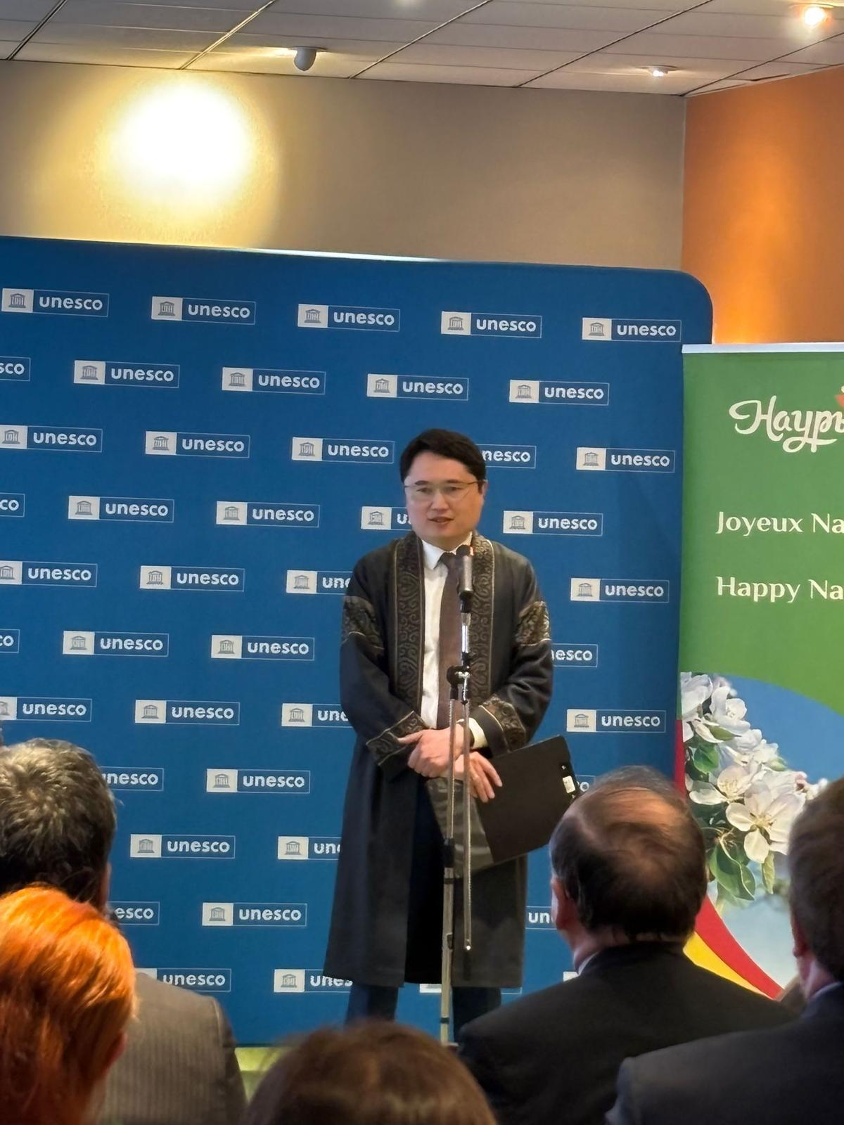 Наурызнама онкүндігі мен Қазақстанның материалдық емес мәдени мұрасы ЮНЕСКО бас пәтерінде таныстырылды