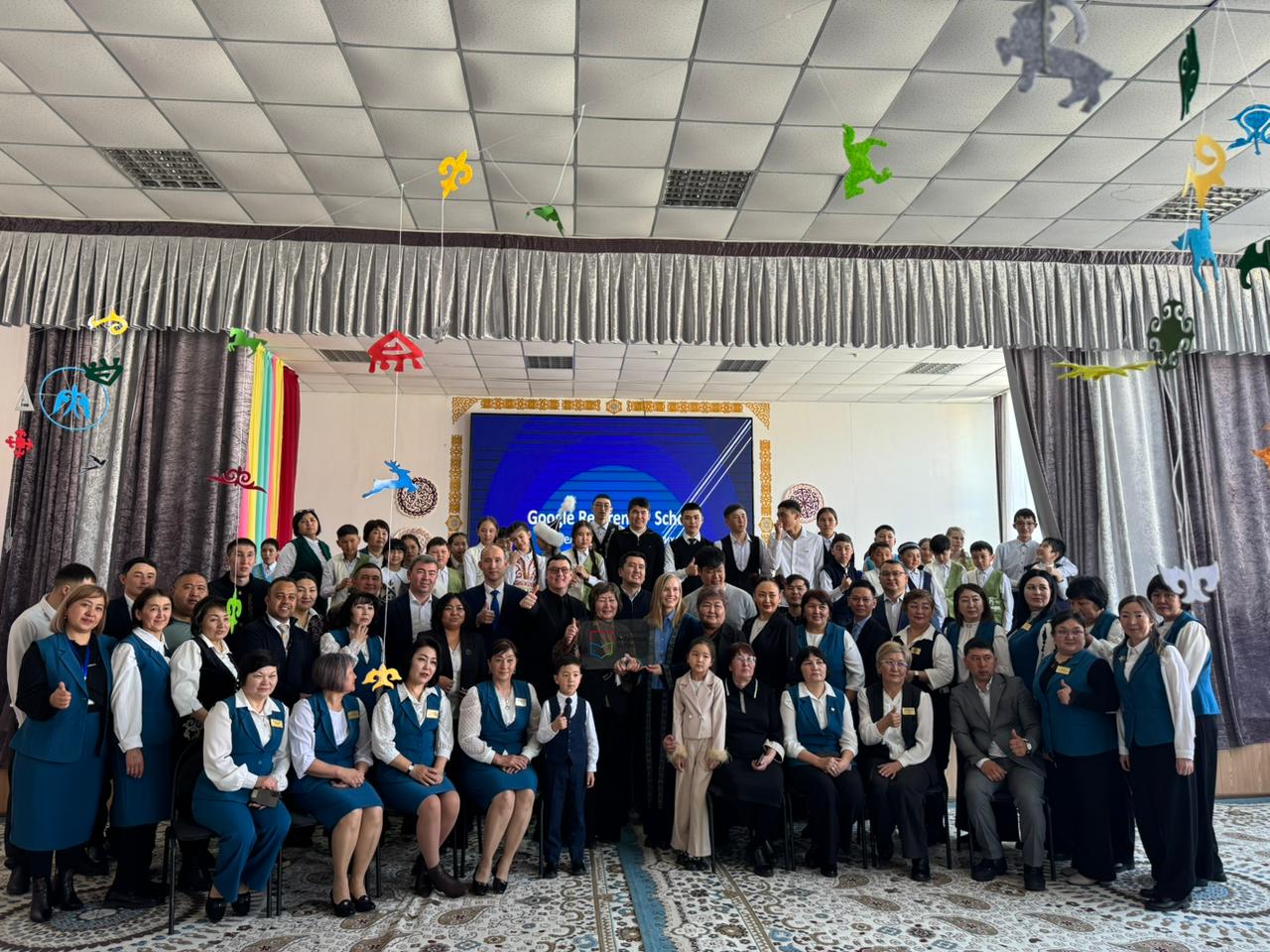 Білім беруді тұрақты дамыту қоры Google компаниясымен және «STEM Solutions» ЖШС-мен бірлесіп, ауыл мектептерінде Google for Education құралдарын қолдану бойынша пилоттық жобаны жүзеге асыруда