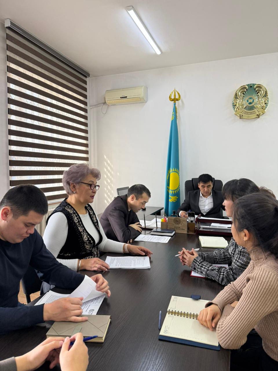 Қызметкерлер арасында семинар