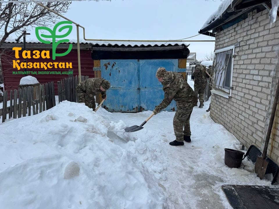 Президенттің бастамасымен жүзеге асырылып жатқан "Таза Қазақстан" республикалық экологиялық бағдарламасы аясында 15 наурызда "Жітіқара ауданының жастар ресурстық орталығы" КММ "Қарлы десант" акциясын өткізді.