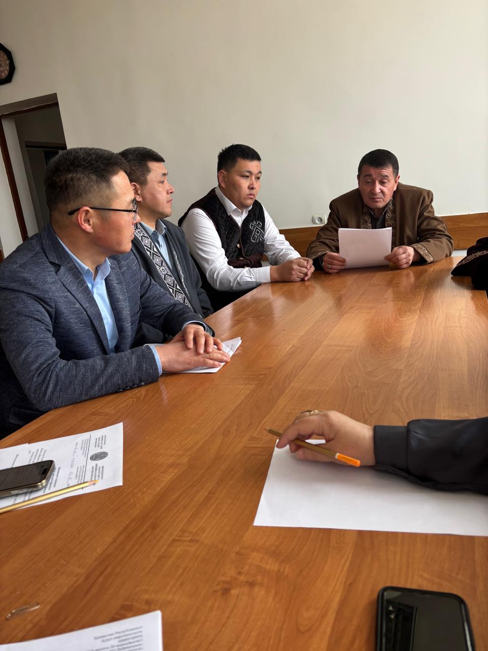 Қызметкерлер арасында семинар