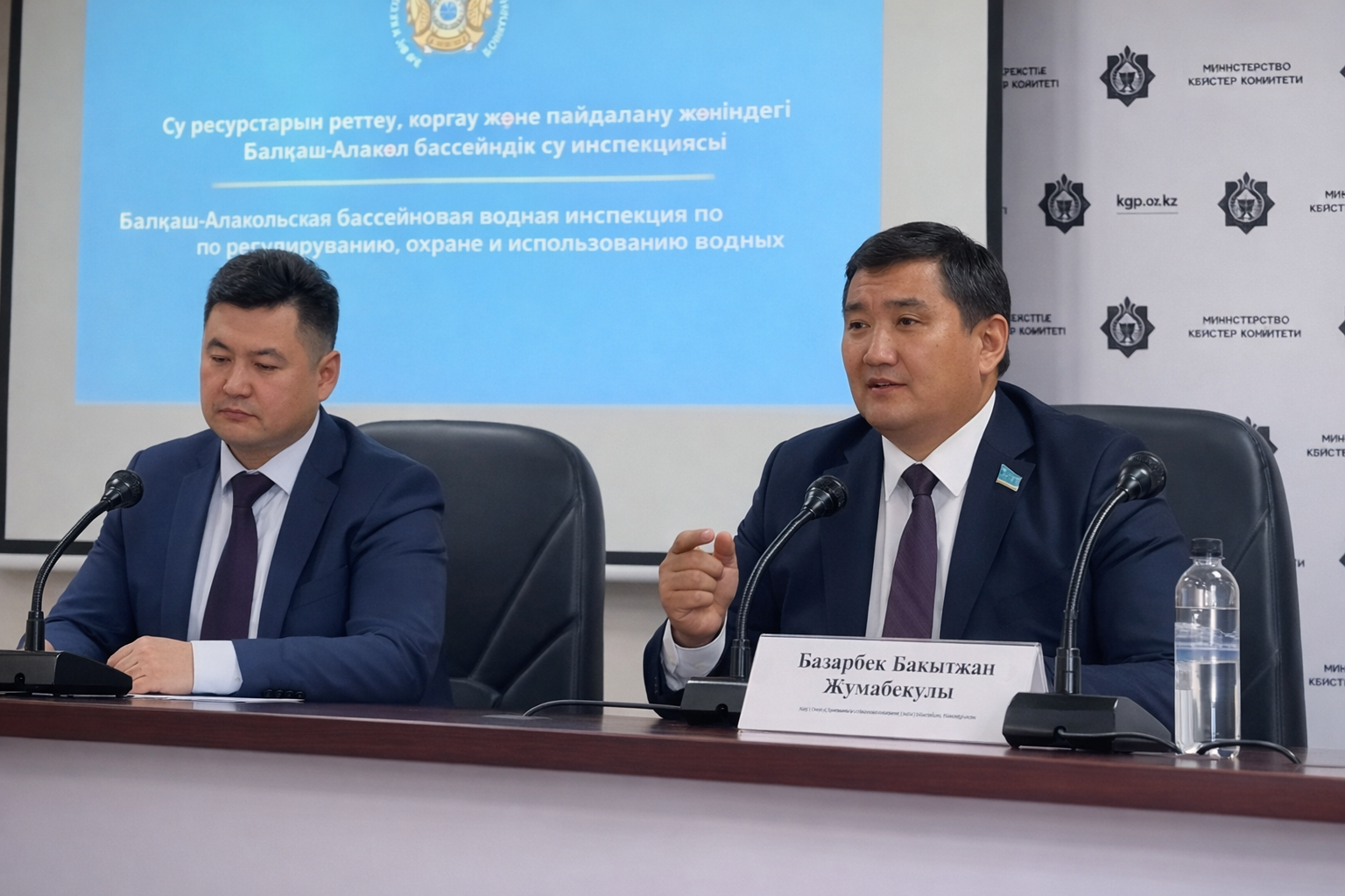 В Балхаш-Алакольской бассейновой водной инспекции состоялась встреча с депутатом Мажилиса Парламента Республики Казахстан Бакытжаном Базарбеком