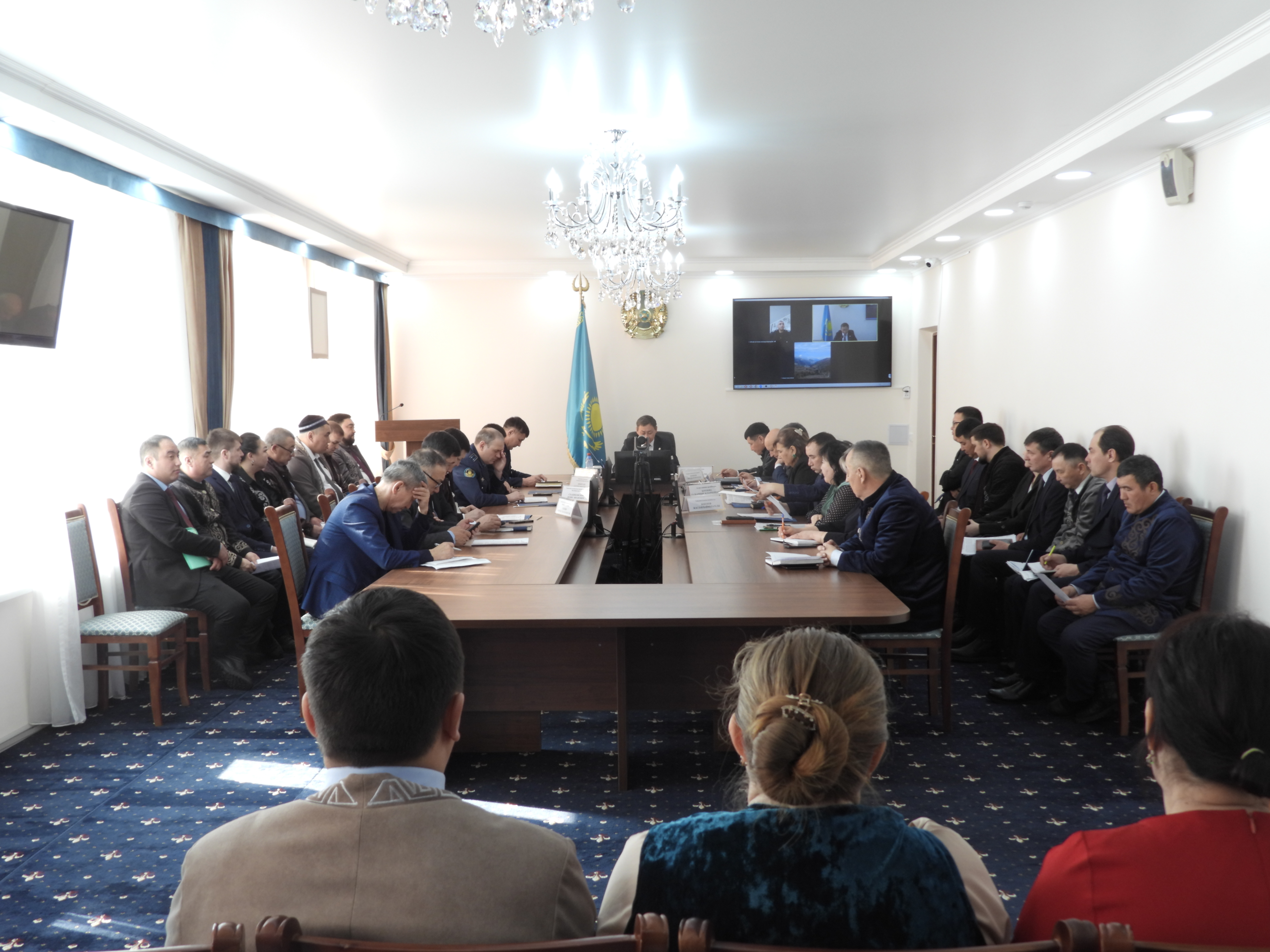 Заседание Межведомственной комиссии по профилактике правонарушений при акимате Тайыншинского района Северо-Казахстанской области